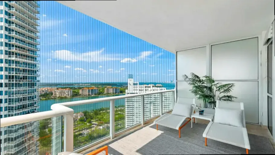 Invisible Grills site context for Starwood Towers